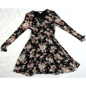Charlotte Russe Long Sleeve Flora Dress Size Medium